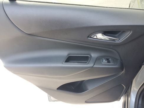 Used 2023 Chevrolet Equinox LT image 15