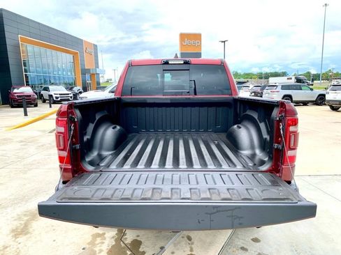 Used 2023 RAM 1500 Laramie AWD/4WD image 18