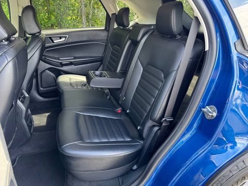 Used 2024 Ford Edge SEL AWD/4WD image 13