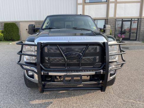 Used 2011 Ford F250 Lariat w/ Lariat Interior Pkg AWD/4WD image 8