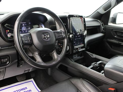 Used 2024 RAM 1500 Limited AWD/4WD image 17
