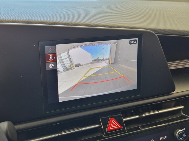 Used 2025 Kia Niro LX FWD image 12
