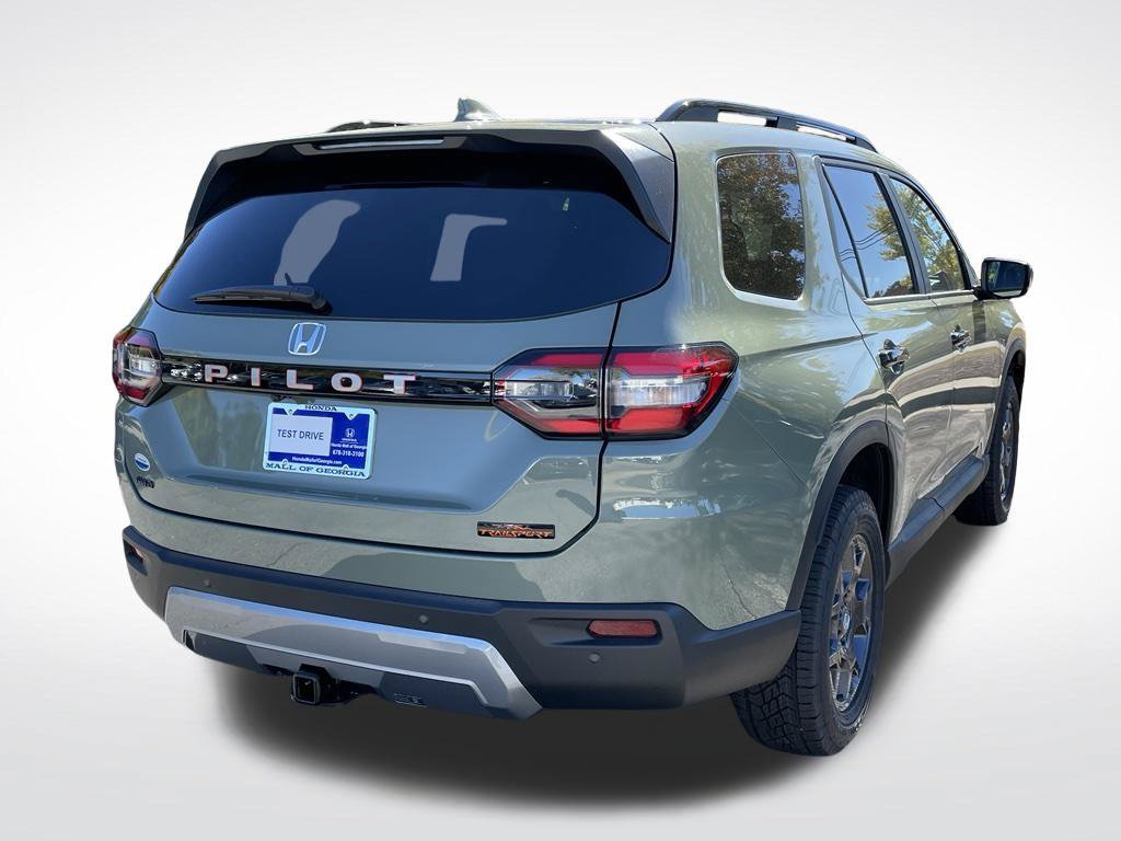 New 2026 Honda Pilot TrailSport image 6