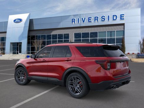 New 2026 Ford Explorer ST w/ Sun And Sound Package image 5