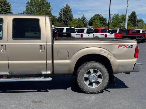 Used 2012 Ford F250 Lariat w/ Lariat Interior Pkg AWD/4WD image 5