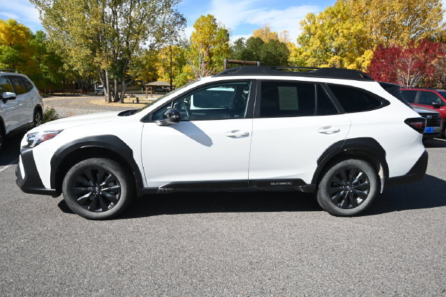 Used 2024 Subaru Outback Onyx Edition AWD/4WD image 2