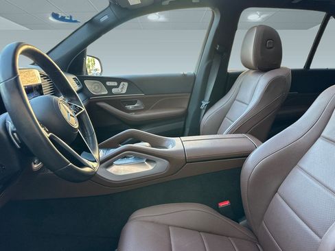 Used 2024 Mercedes-Benz GLE 350 4MATIC image 5