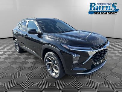 New 2026 Chevrolet Trax LT w/ Sunroof Package