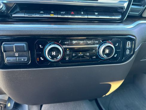 Used 2022 GMC Sierra 1500 SLT image 24