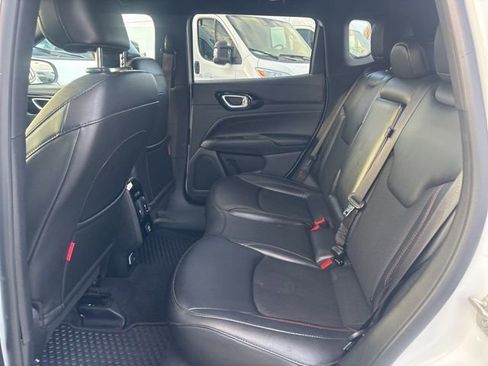 Used 2023 Jeep Compass Trailhawk image 22