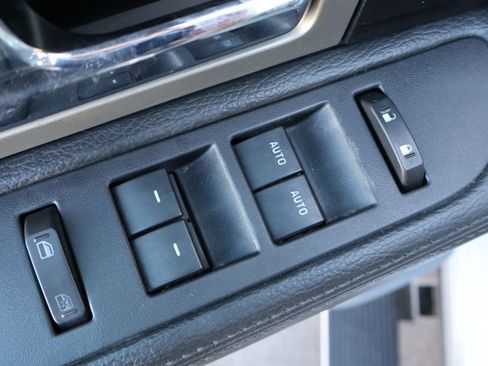 Used 2012 Ford F150 Platinum image 28