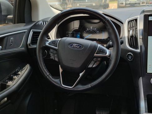 Used 2023 Ford Edge SEL AWD/4WD image 11
