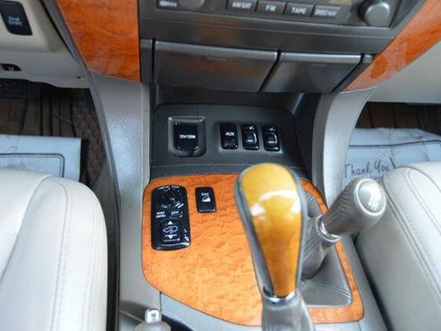 Used 2007 Lexus GX 470 AWD/4WD image 25