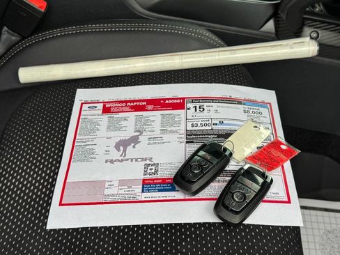Used 2025 Ford Bronco Raptor AWD/4WD image 63