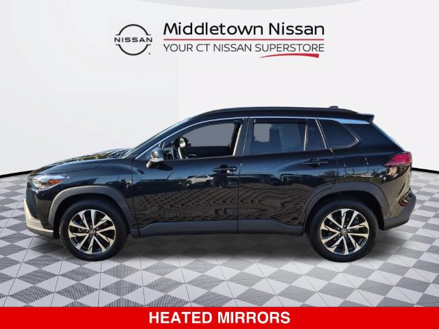 Used 2025 Toyota Corolla Cross XLE AWD/4WD image 6