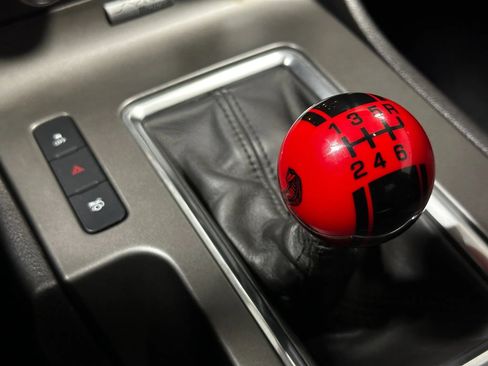 Used 2013 Ford Mustang Shelby GT500 image 30