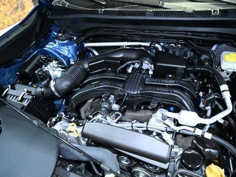 Used 2025 Subaru Forester Premium image 18