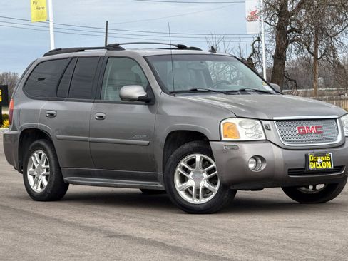 Used 2007 GMC Envoy Denali AWD/4WD image 1