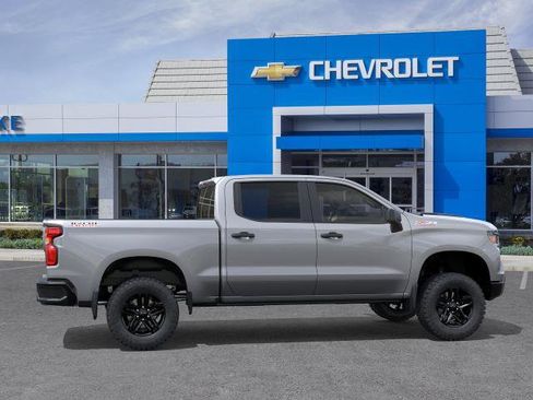New 2026 Chevrolet Silverado 1500 Custom Trail Boss w/ LPO, Dark Essentials Package AWD/4WD image 5