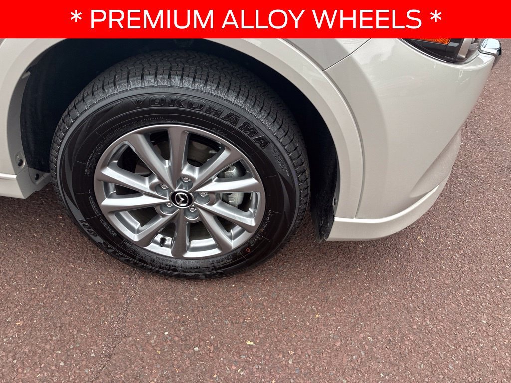 Used 2025 MAZDA CX-5 AWD 2.5 S w/ Preferred Package image 4
