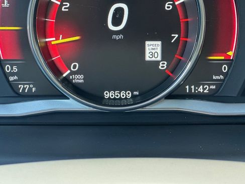 Used 2016 Volvo XC70 T5 Platinum w/ Protection Package image 27