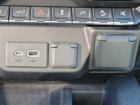 Used 2020 GMC Sierra 1500 Denali w/ Denali Ultimate Package image 31