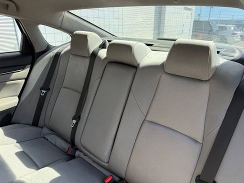 Used 2019 Honda Accord LX image 17