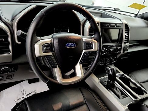 Used 2020 Ford F150 Lariat image 23