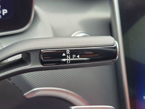 Used 2022 Mercedes-Benz C 300 Sedan image 29