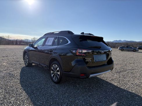 Certified 2023 Subaru Outback Limited image 6