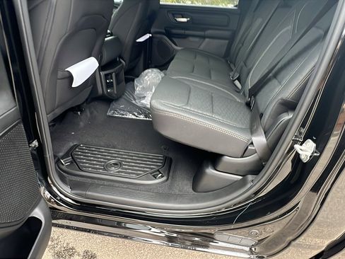 New 2026 RAM 1500 Express image 19