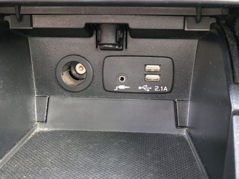 Used 2019 Subaru Outback 2.5i Premium image 30