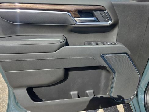 New 2026 Chevrolet Silverado 1500 LT w/ Convenience Package II image 23