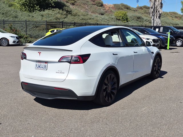 Used 2023 Tesla Model Y Performance AWD/4WD image 5