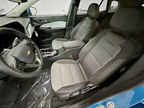 New 2026 Chevrolet Trax LT image 22