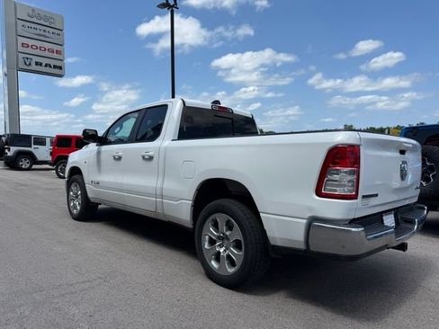Used 2022 RAM 1500 Big Horn AWD/4WD image 5