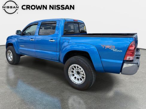 Used 2007 Toyota Tacoma PreRunner RWD image 4