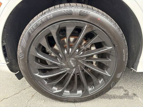 Used 2023 Lincoln Aviator Reserve w/ Equipment Group 201A image 53