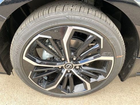 New 2026 Nissan Altima 2.5 SR FWD image 26