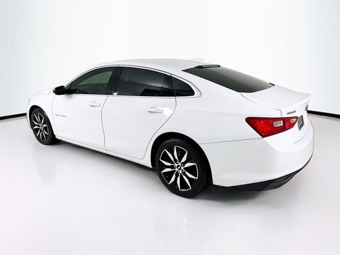 Used 2018 Chevrolet Malibu LT image 6