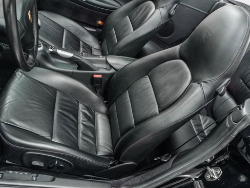 Used 2005 Porsche 911 Turbo image 25