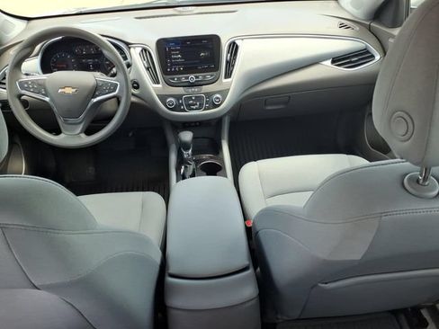 Used 2024 Chevrolet Malibu LS FWD image 15