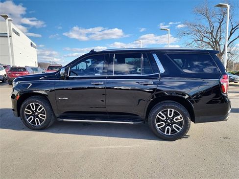 Used 2021 Chevrolet Tahoe Premier w/ Premium Package image 6