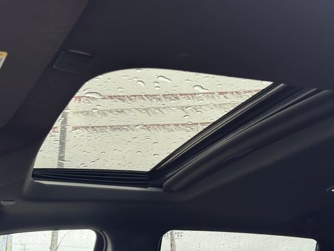 Used 2023 Chevrolet Silverado 1500 High Country w/ High Country Premium Package image 19