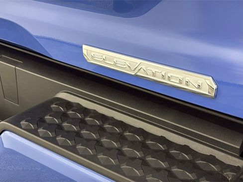 Used 2025 GMC Canyon Elevation w/ Convenience Package image 37