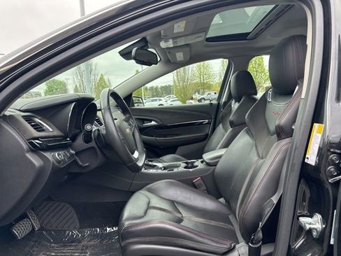 Used 2014 Chevrolet SS image 11