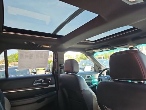 Used 2016 Ford Explorer Limited w/ Equipment Group 301A AWD/4WD image 25