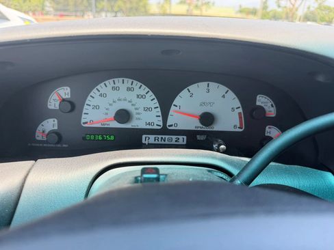 Used 2003 Ford F150 Lightning RWD image 19