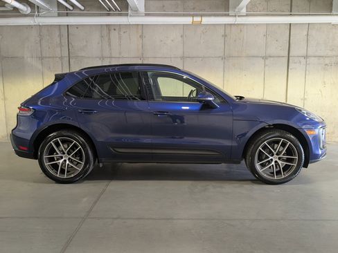 Certified 2026 Porsche Macan AWD/4WD image 10