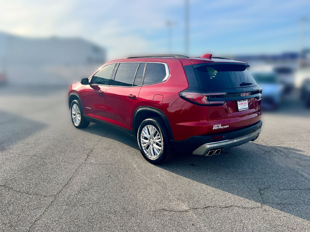 Used 2024 GMC Acadia Elevation w/ Super Cruise Package FWD image 4